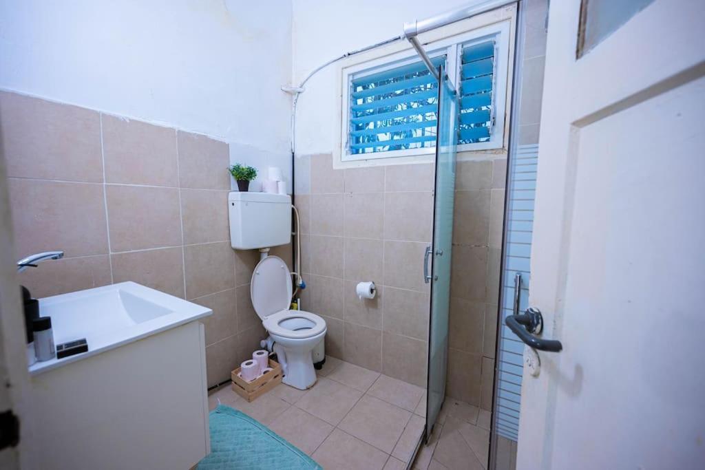Studio Apartment In Ben Yehuda Cozy And Convinent Tel Aviv Buitenkant foto